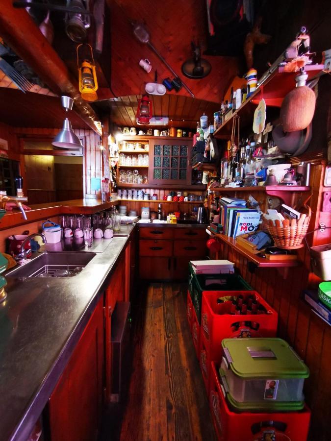 Penzijon Urbanc Bed & Breakfast Lovrenc na Pohorju Luaran gambar